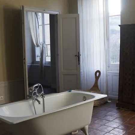 Vakantiehuis Chateau In Medieval Bastide - Sleeps Up To 10 Chalabre