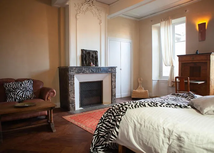 Casa vacanze Chateau In Medieval Bastide - Sleeps Up To 17